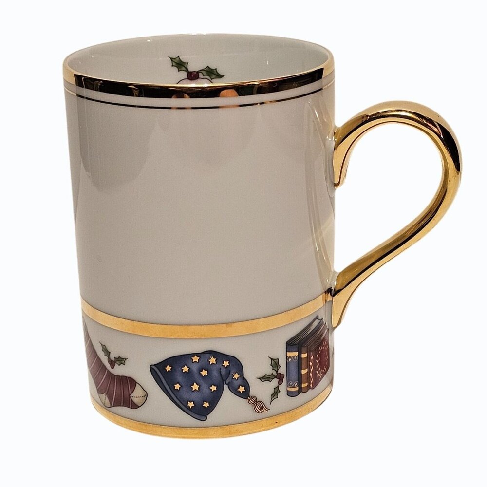 Rare Dickens Department 56 Christmas Mug Made in Japan - Picture 2 of 13